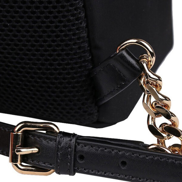 フェンディ モンスター 偽物 フェンディ リュック スタッズ